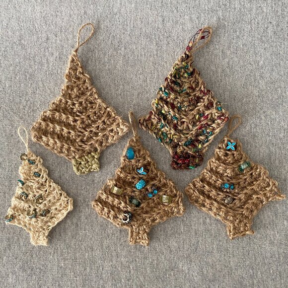 Handmade Crochet Cream Tan Jute Christmas Tree Hanging Decorations Set of 5 - Picture 1 of 9